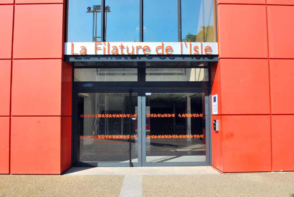 Photo de l'entrée de l'IMR de Périgueux à la filature de l'Isle de Périgueux