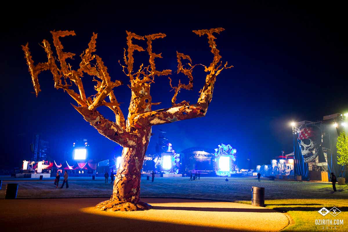 Hellfest 2015, arbre taillé